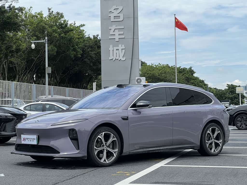 NIO ET5T