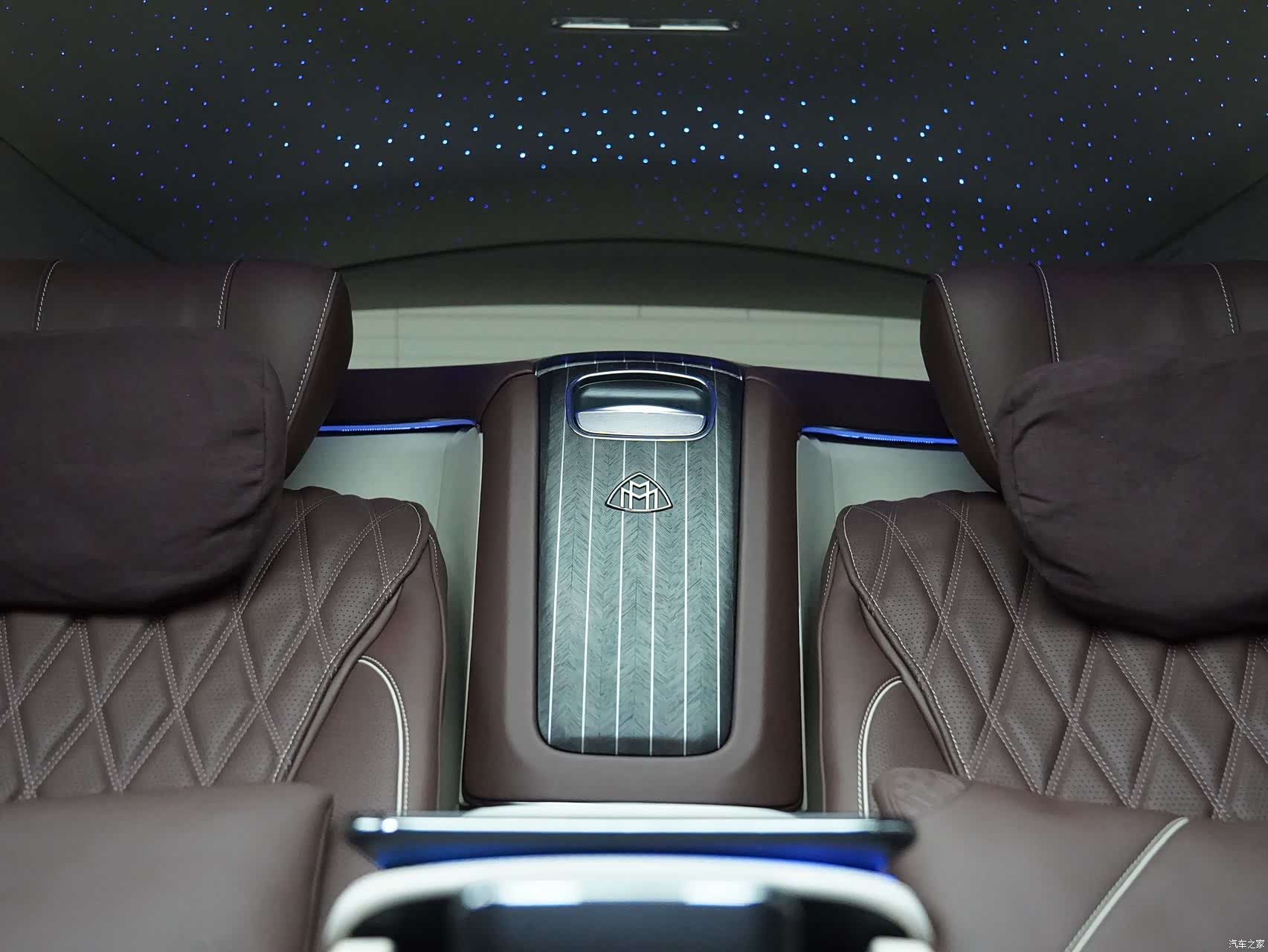 Maybach GLS, 2025 29
