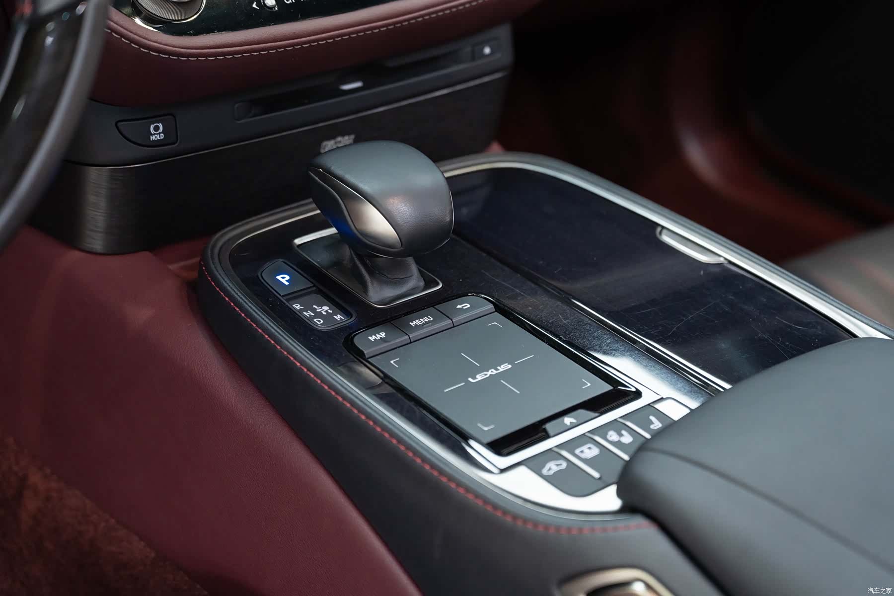 Lexus LS, 2021 15