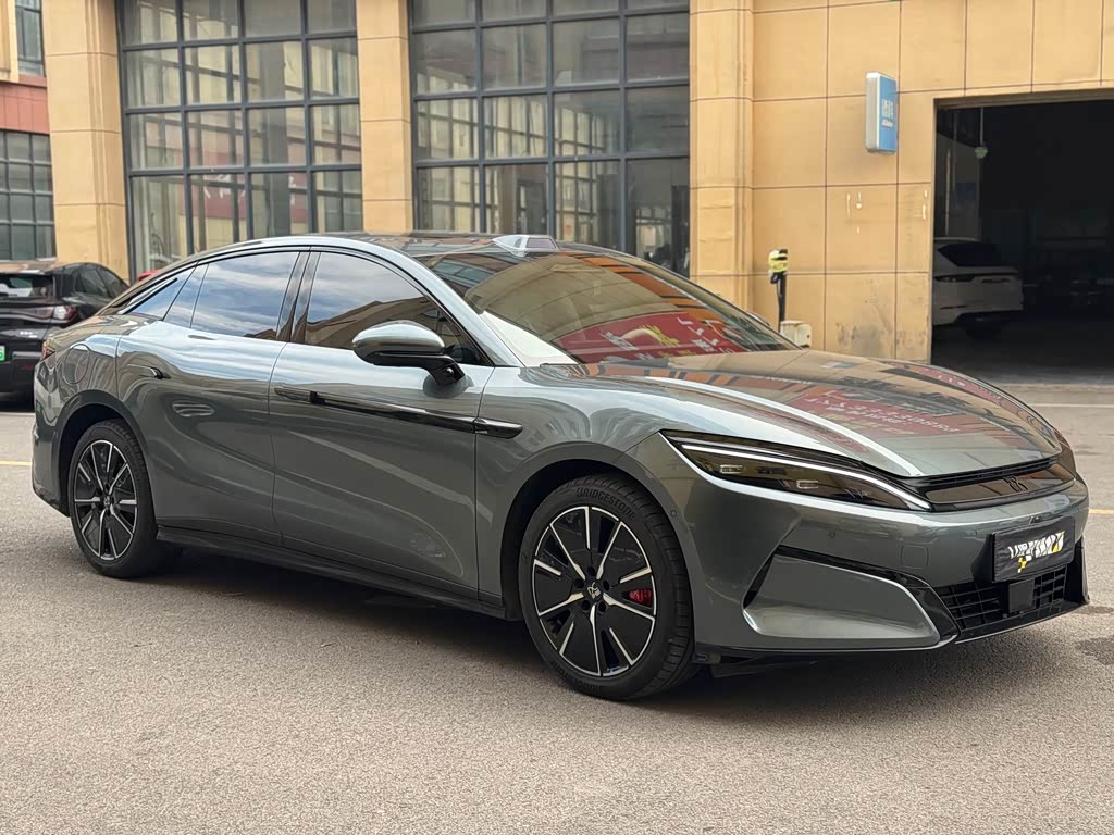 BYD Han L