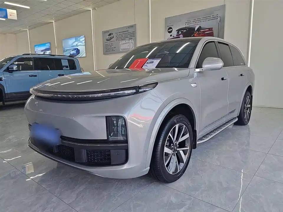 Li Auto Ideal L8