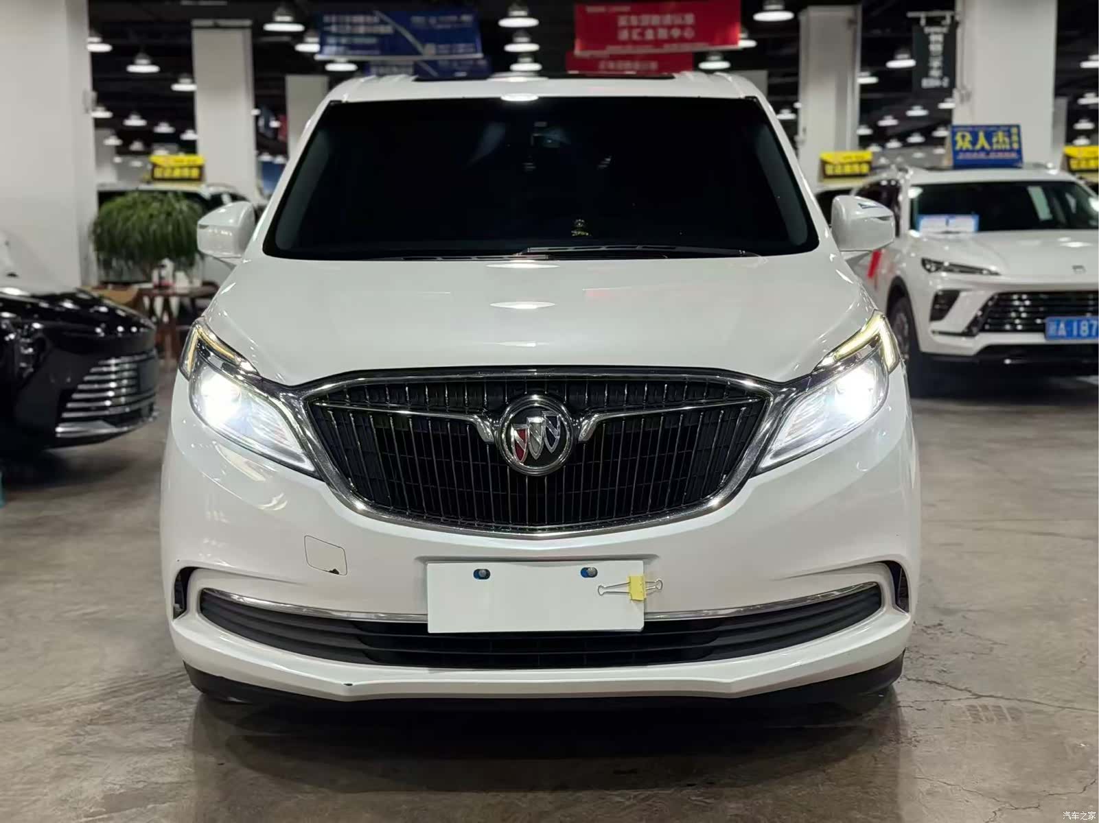 Buick GL8