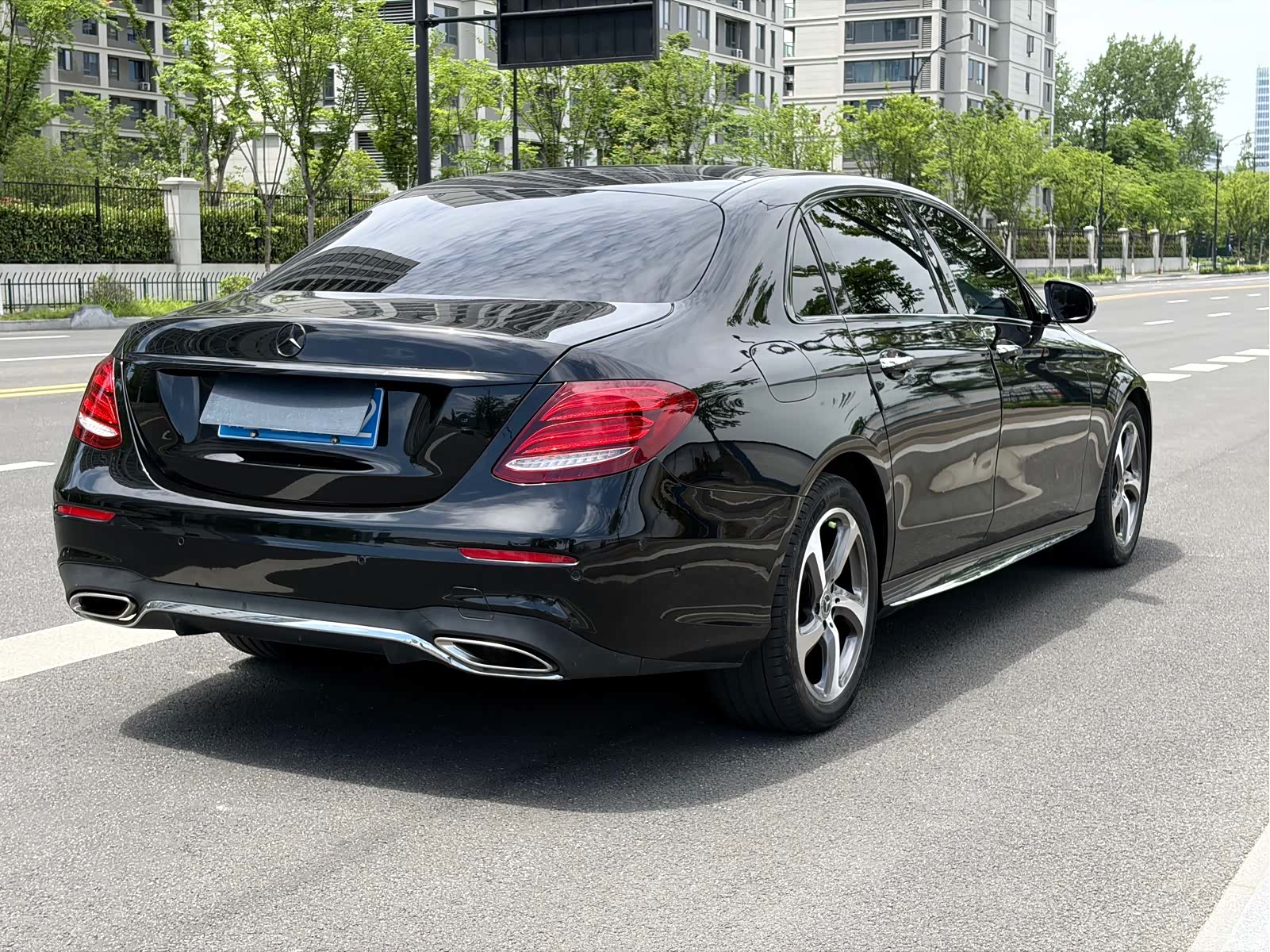 Mercedes-Benz E-Class, 2019 6