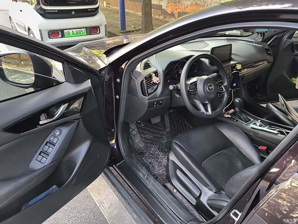 Mazda CX-4, 2021 14