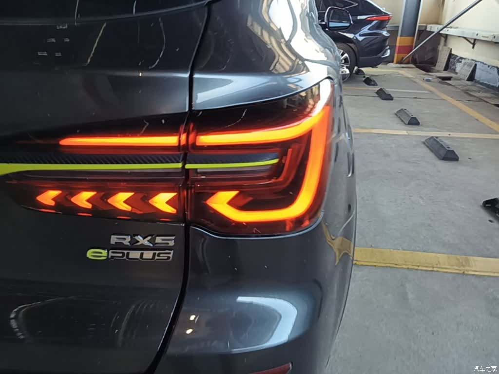Roewe RX5, 2022 24