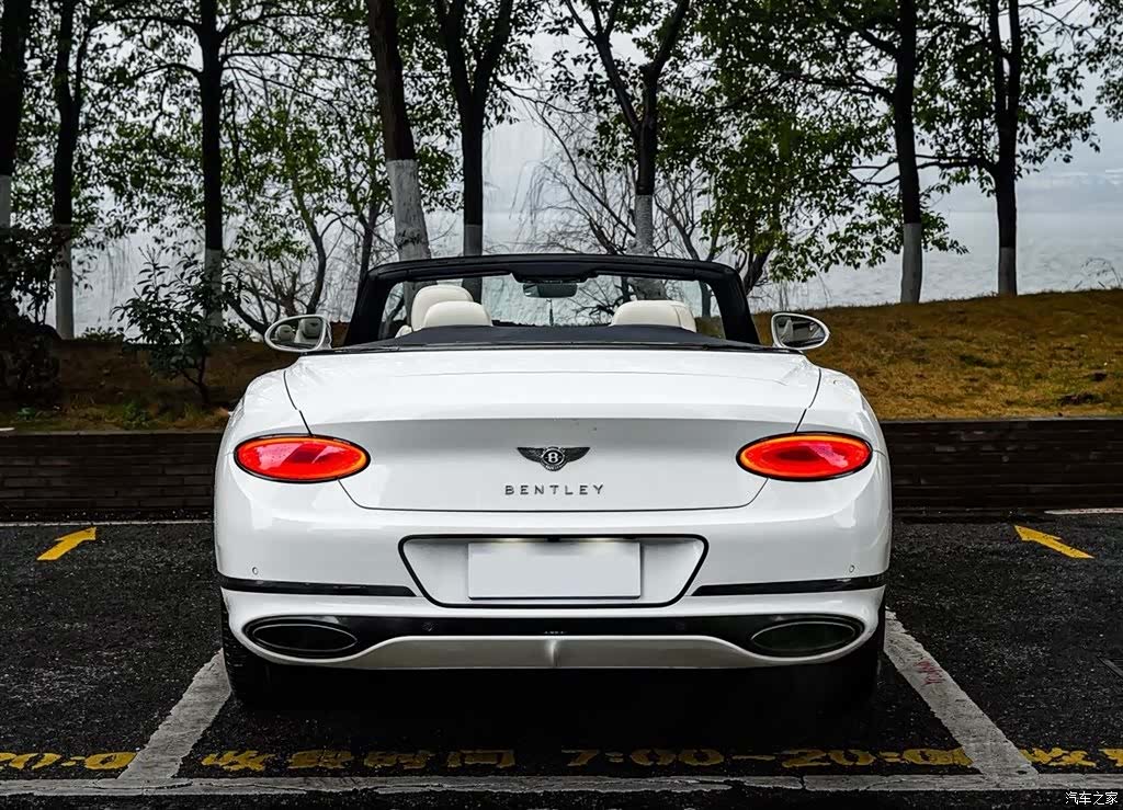 Bentley Continental GT, 2021 3
