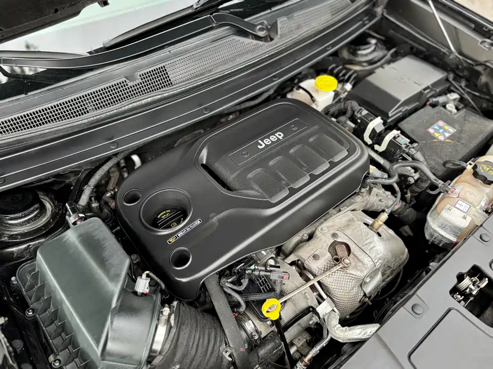 Jeep Grand Commander