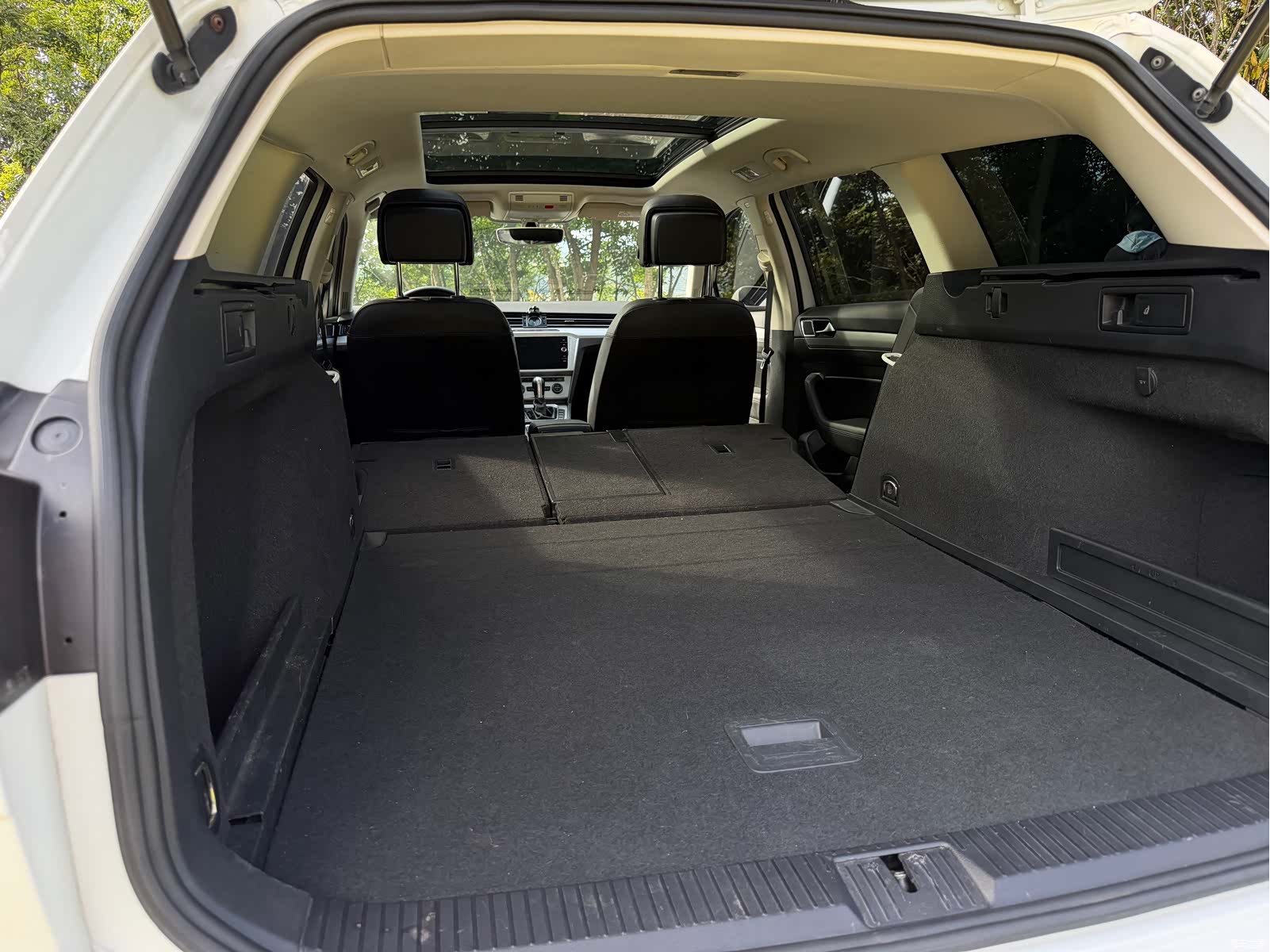 Volkswagen Variant, 2018 12