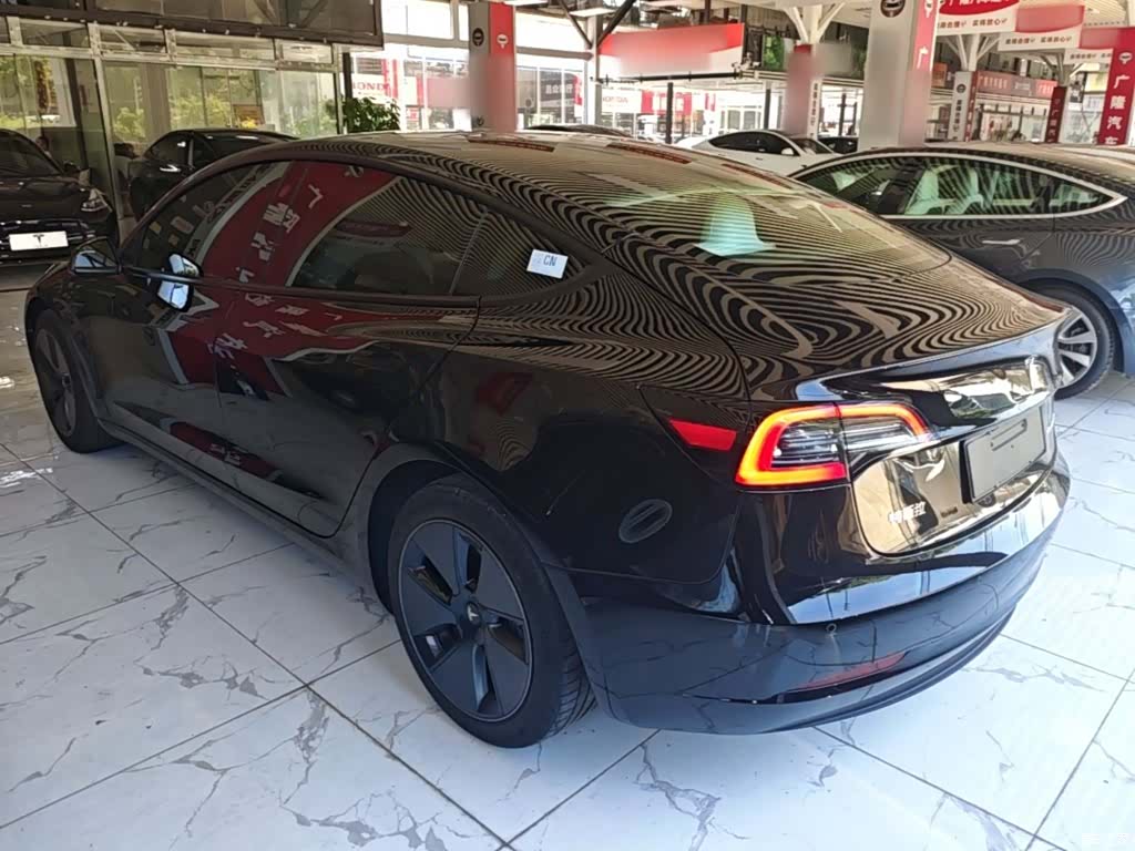 Tesla Model 3, 2022 все фото