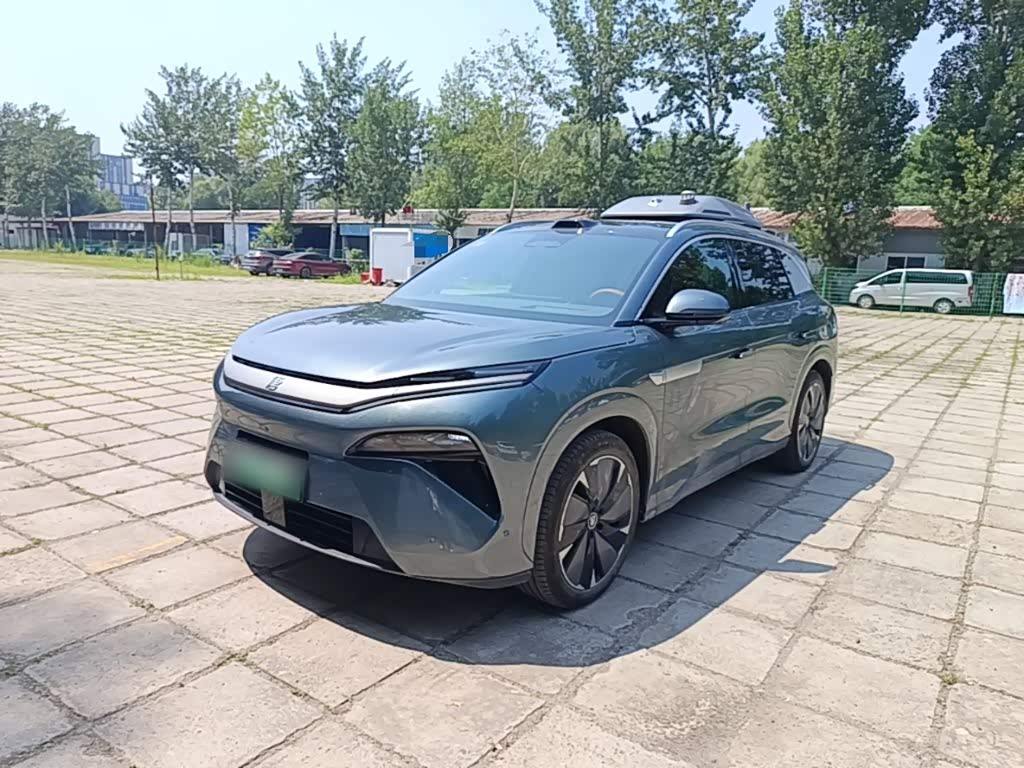 BYD Tang L