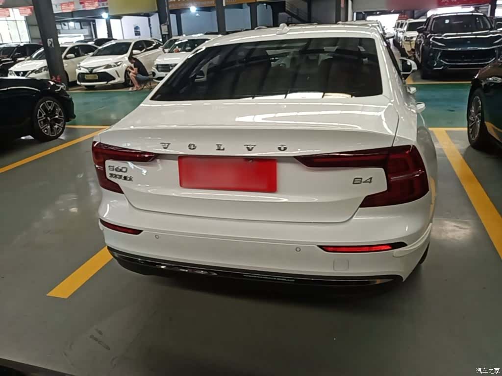 Volvo S60, 2025 6