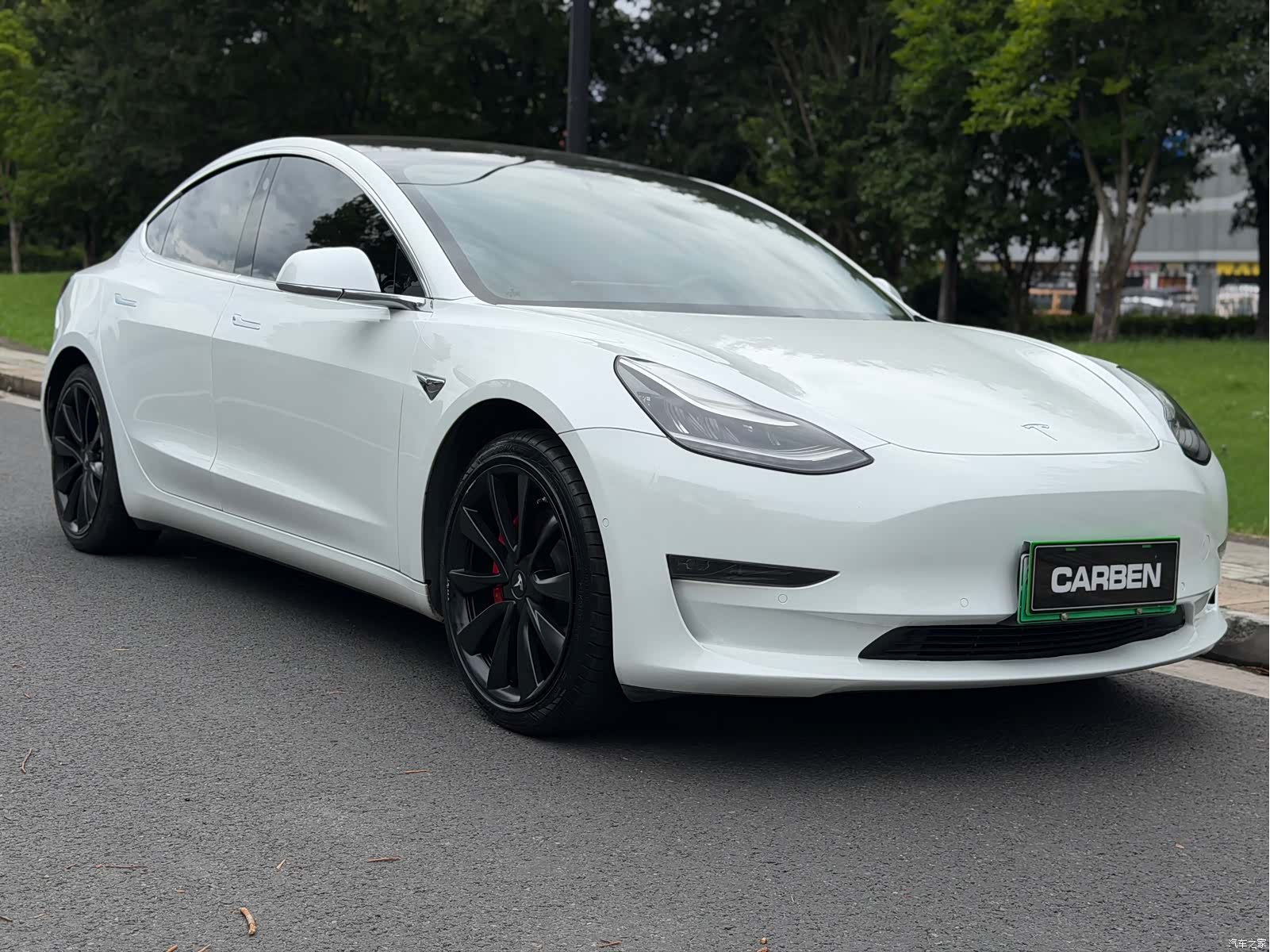 Tesla Model 3, 2019 3