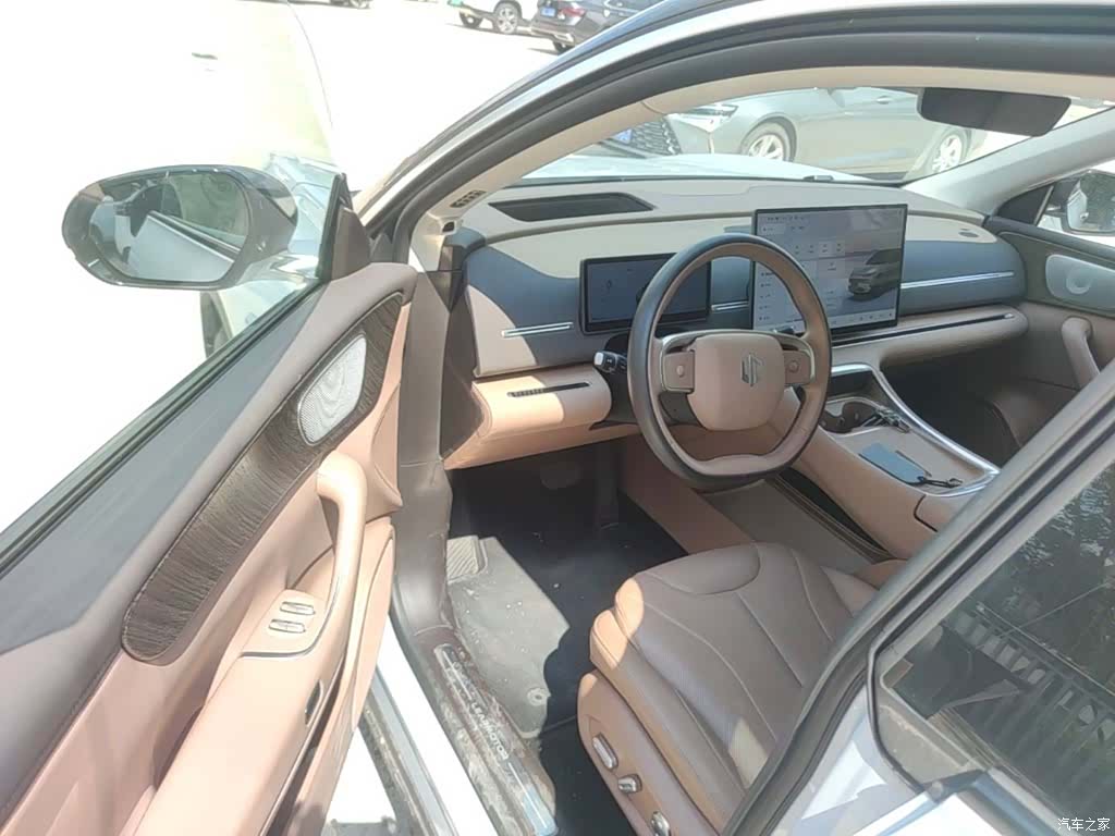 Leapmotor C11, 2025 16