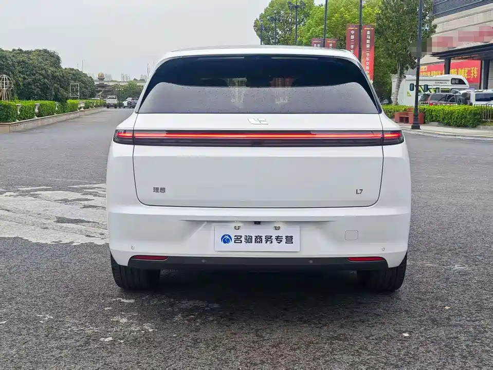 Li Auto Ideal L7