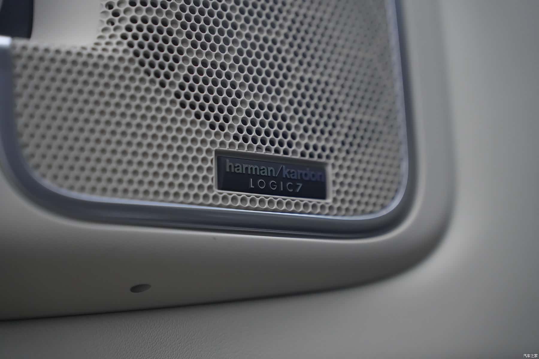 Land Rover Range Rover, 2012 21
