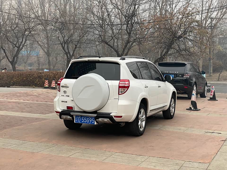 Toyota RAV4 Rongfang