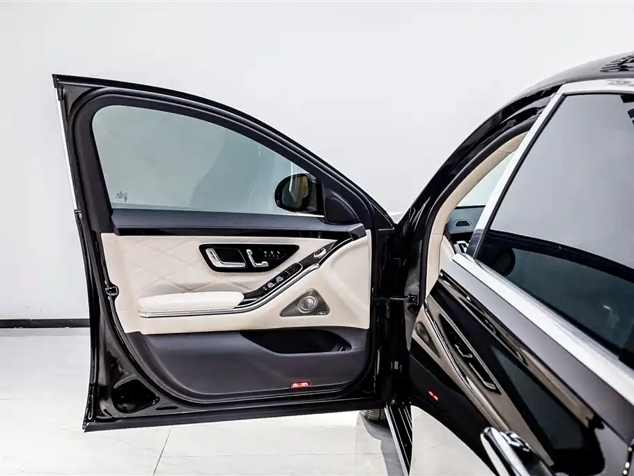 Mercedes-Benz Maybach S-class