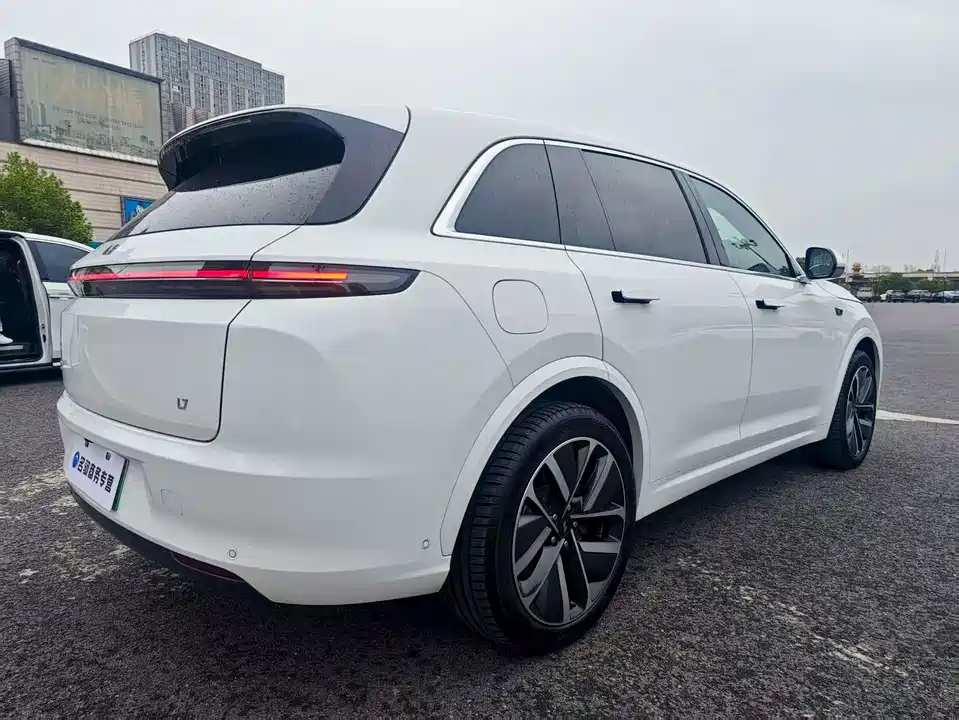 Li Auto Ideal L7