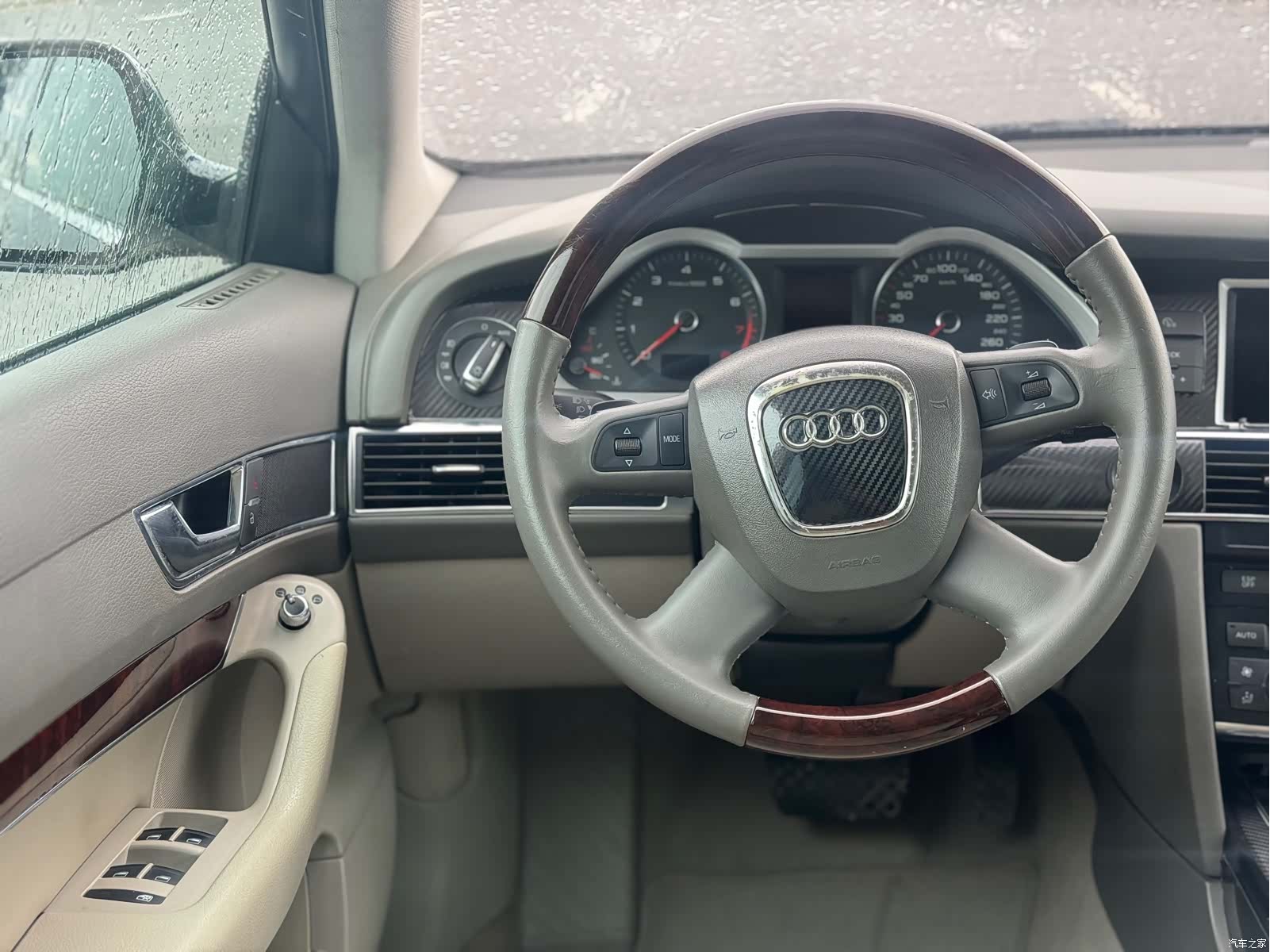 Audi A6L, 2012 9