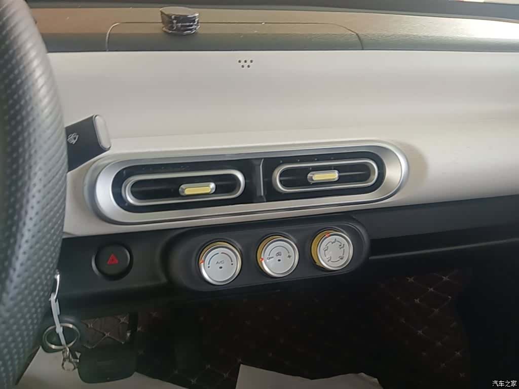 Wuling MINIEV, 2025 13