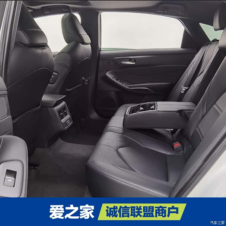 Toyota Avalon, 2023 6