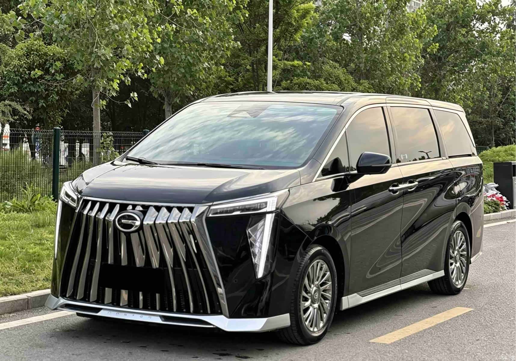 Trumpchi M8, 2025 1
