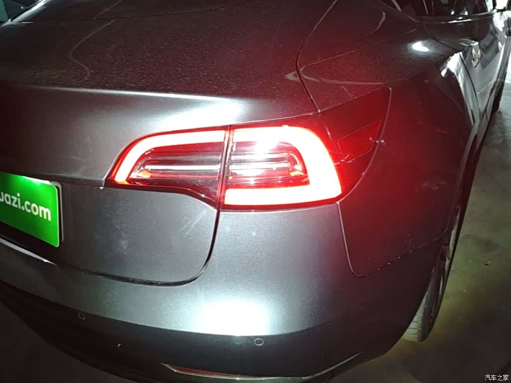 Tesla Model 3, 2020 8