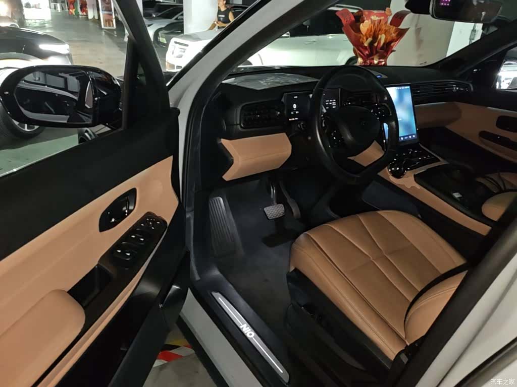 NIO ES8, 2021 16