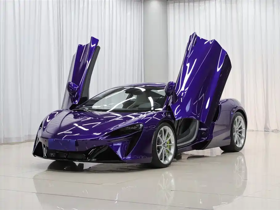 McLaren Artura