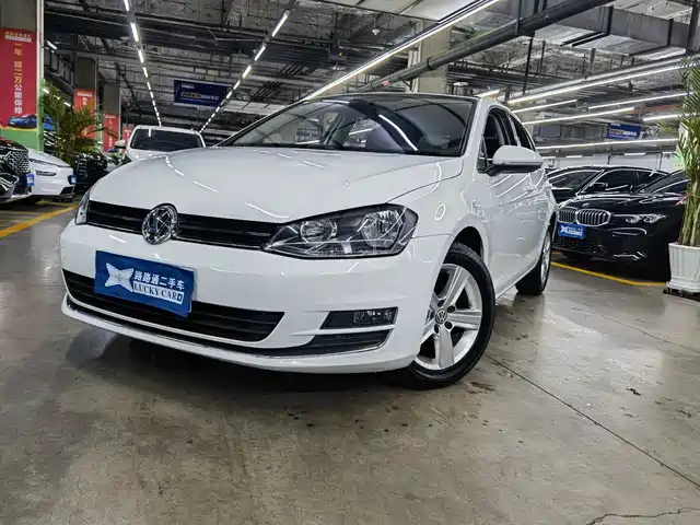 Volkswagen Golf 2017 — купить из Китая под заказ