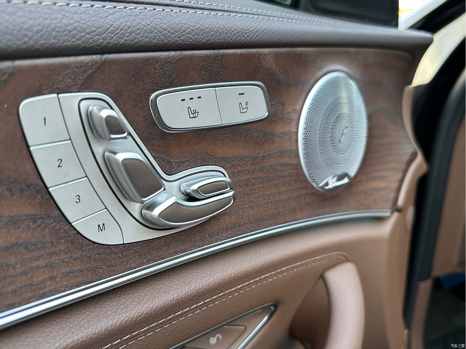 Mercedes-Benz E-Class, 2019 7