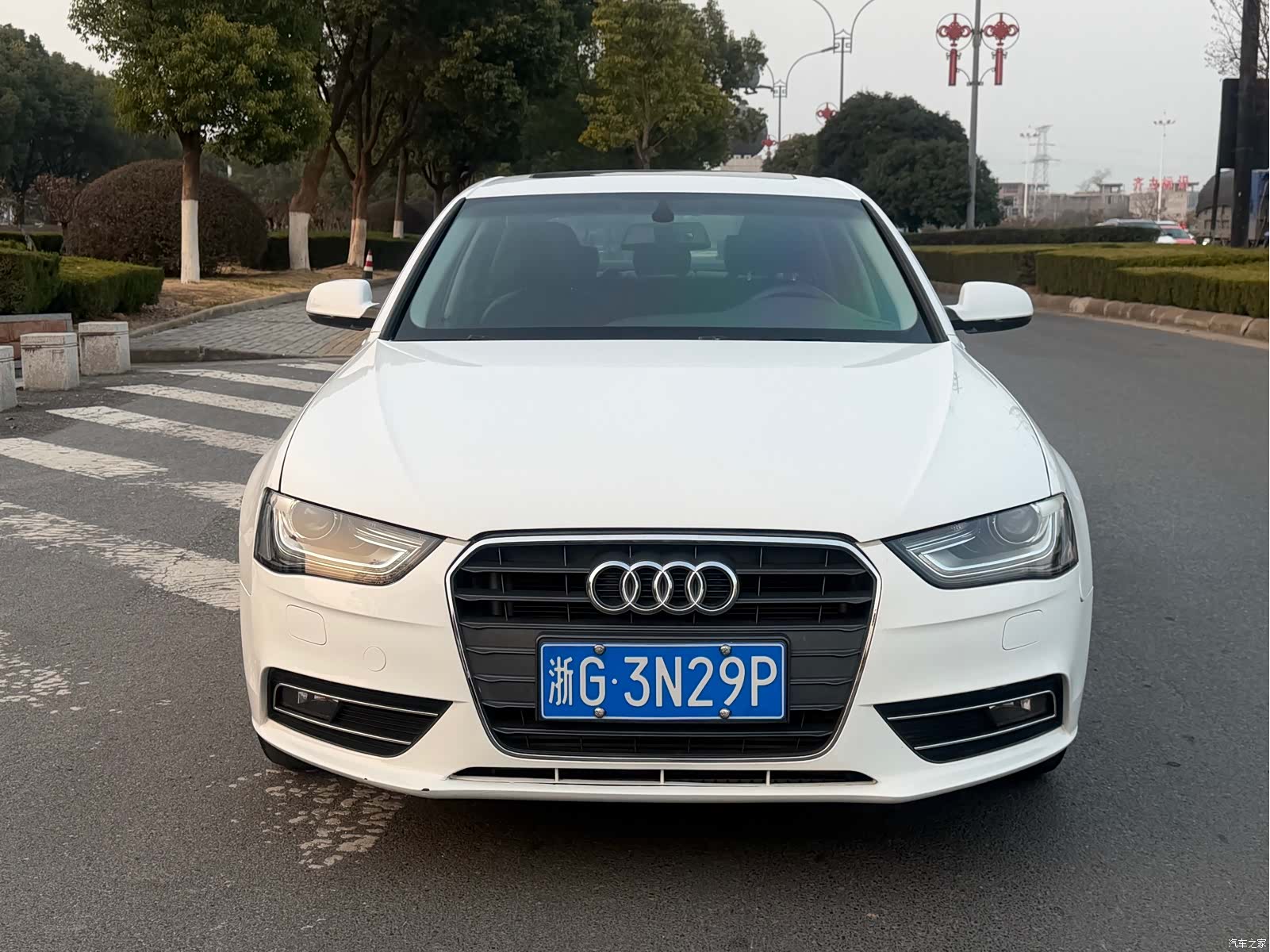 Audi A4L, 2018 1
