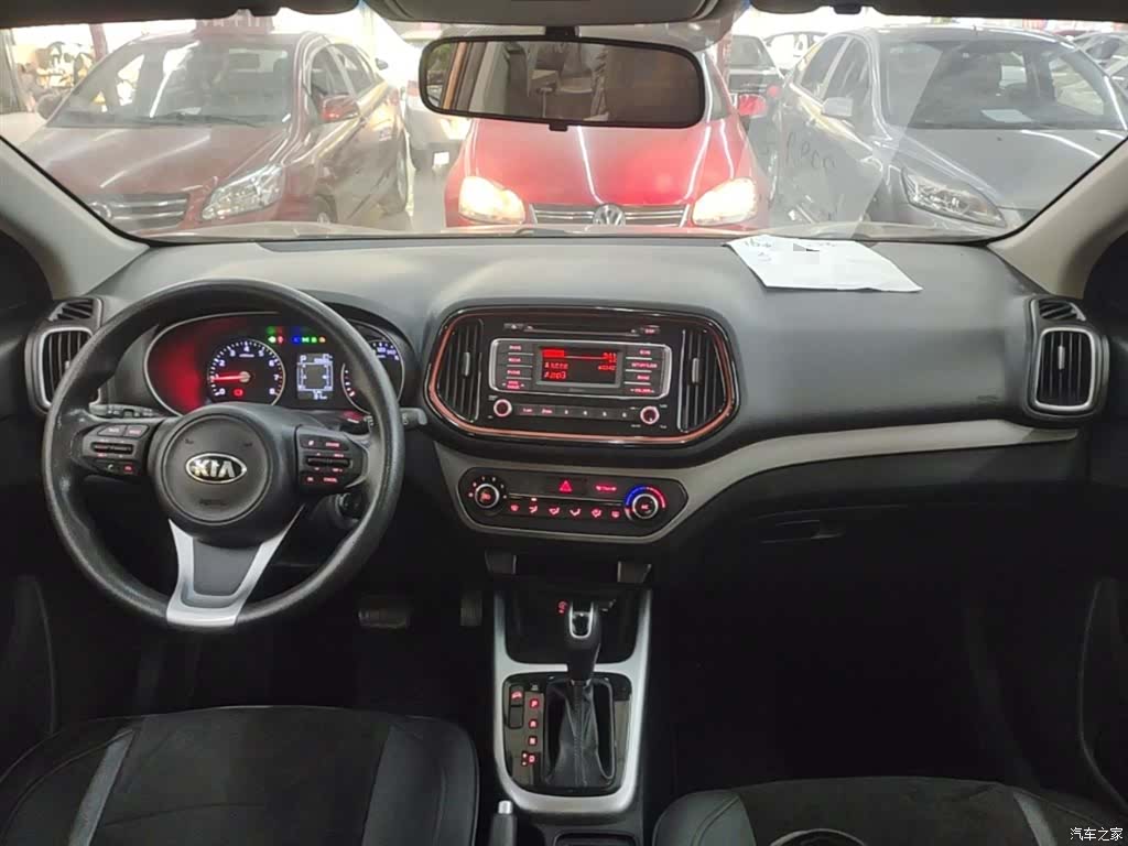 Kia KX3, 2016 10