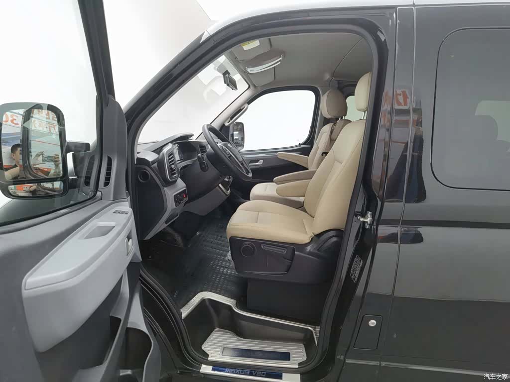 Maxus V80, 2022 10