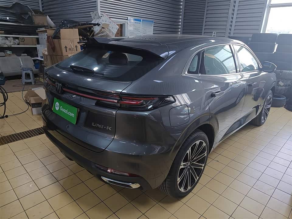 Changan UNI-K Smart iDD