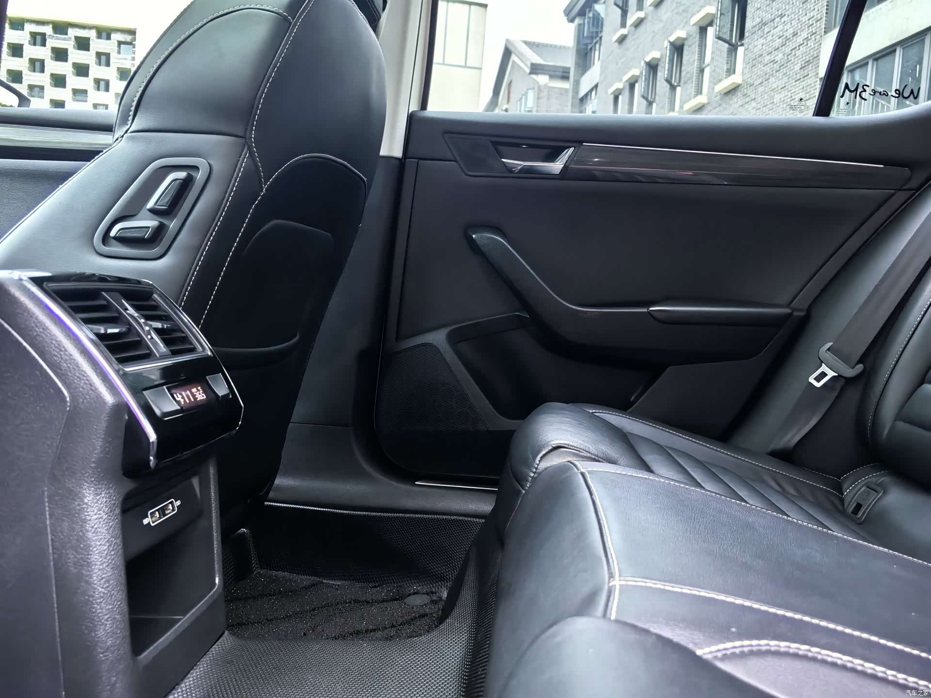 Skoda Superb, 2018 28