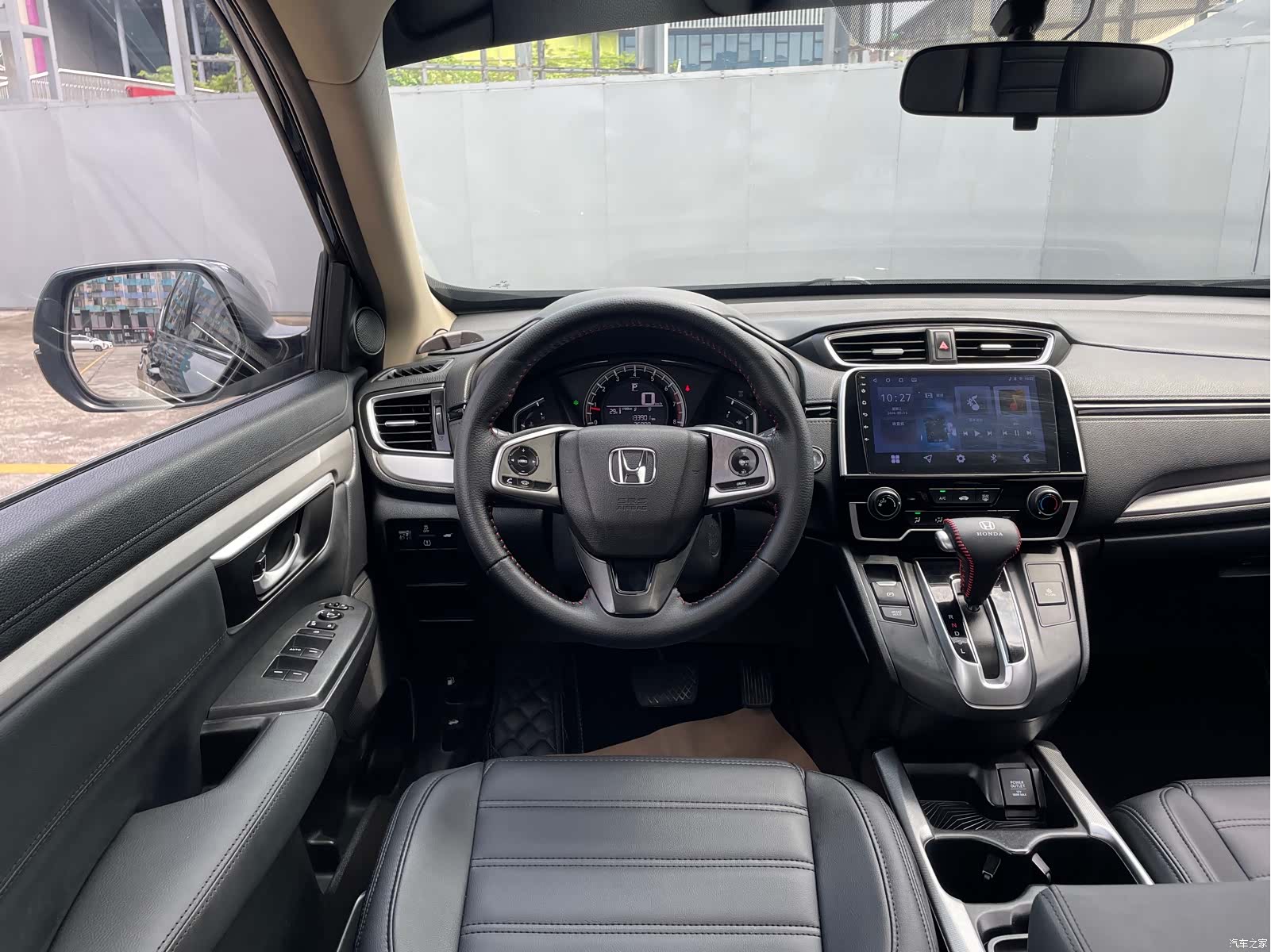 Honda CR-V, 2018 все фото