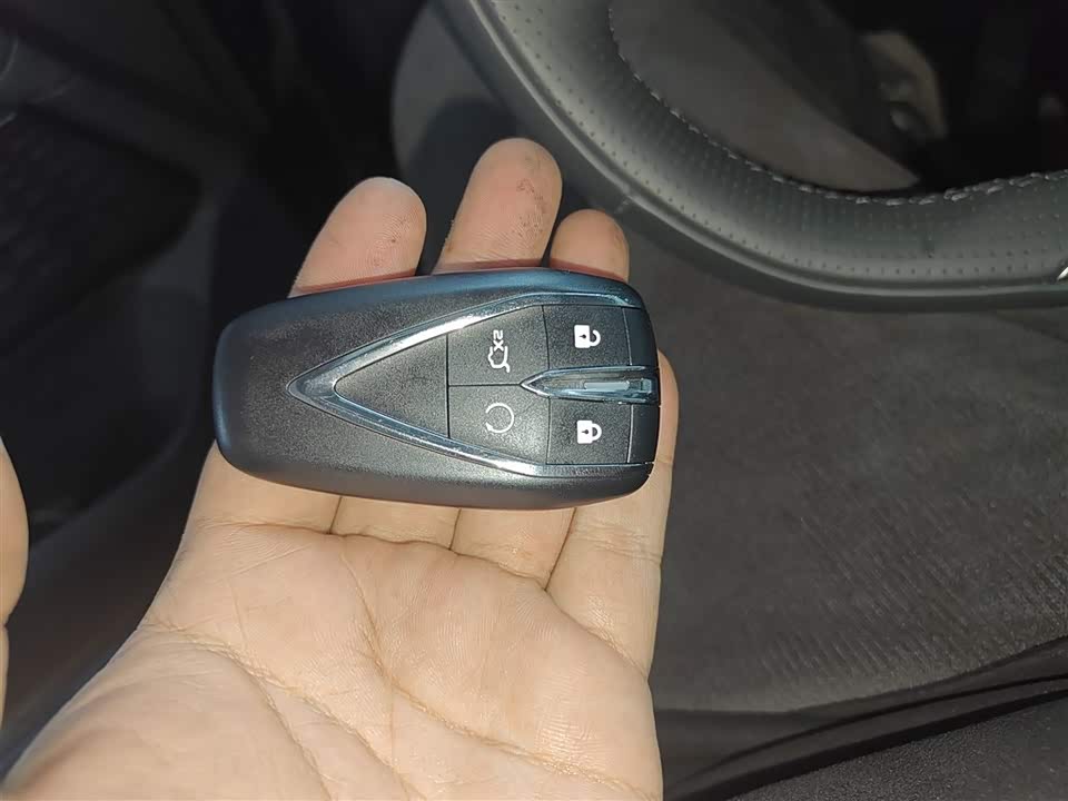 Changan UNI-K Smart iDD