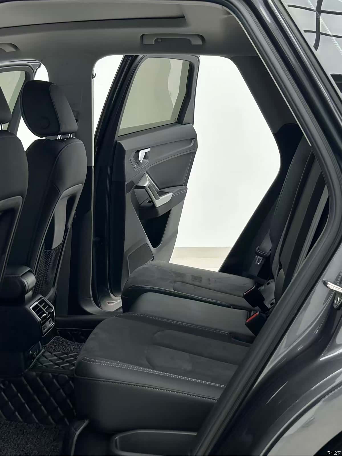 Audi Q3, 2022 6