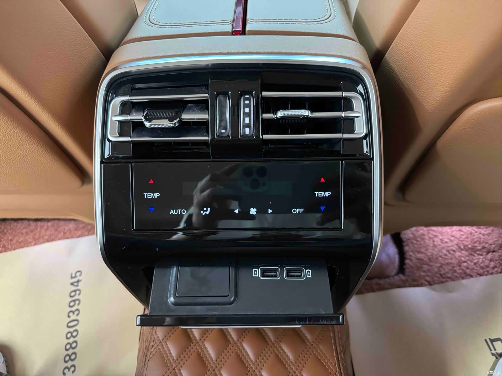 Hongqi H9, 2021 18