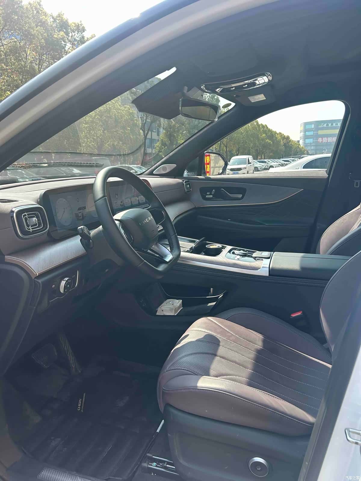 Chery Tiggo 9, 2025 все фото