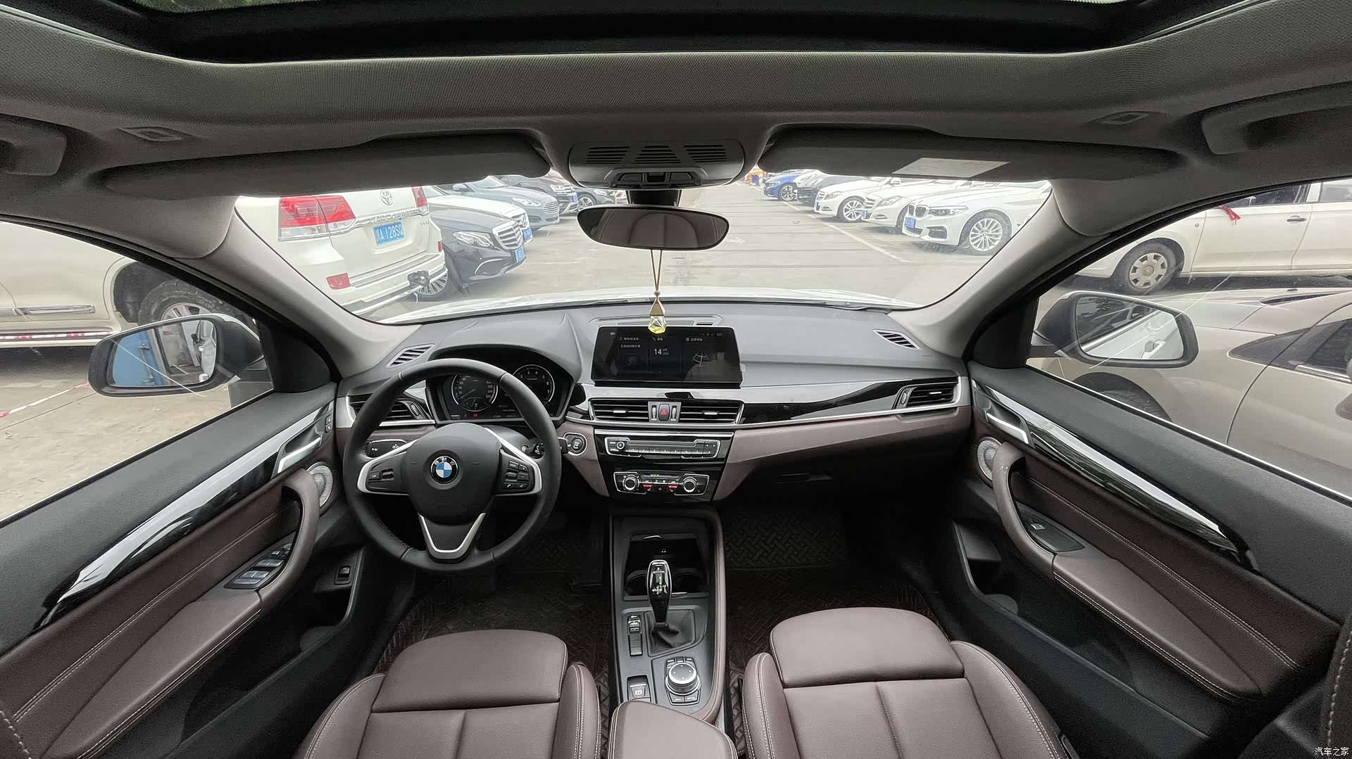 BMW X1, 2023 10