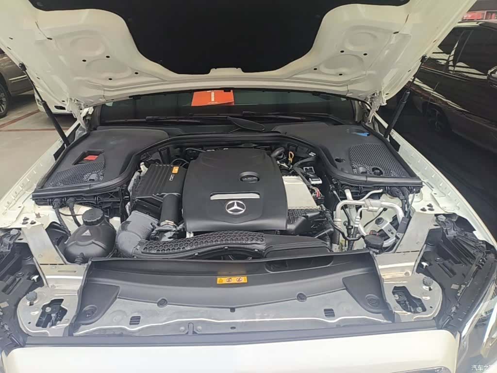 Mercedes-Benz E-Class, 2017 20