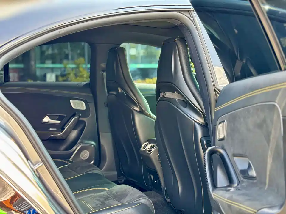 Mercedes-Benz CLA AMG