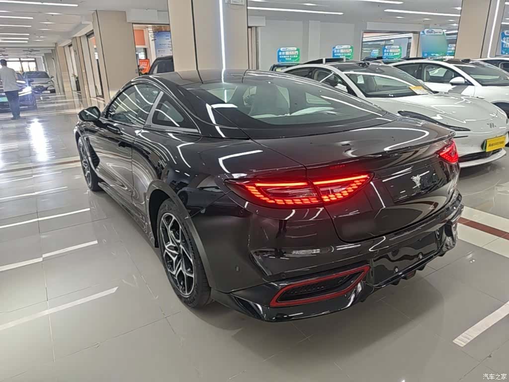 Neta GT, 2026 все фото