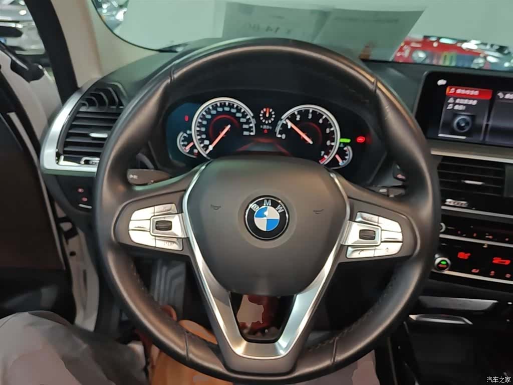 BMW X3, 2019 11