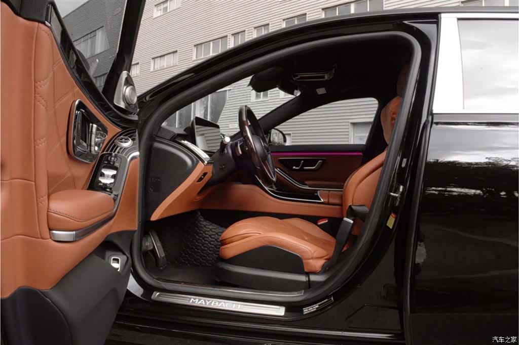 Maybach S-Class, 2021 7