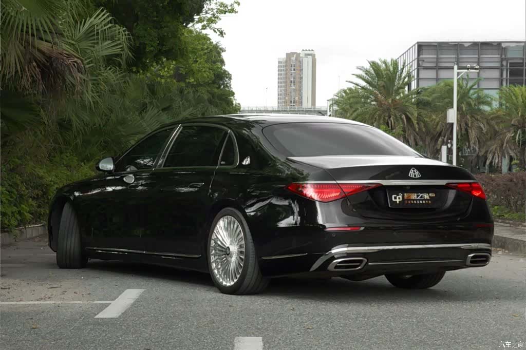Maybach S-Class, 2021 4