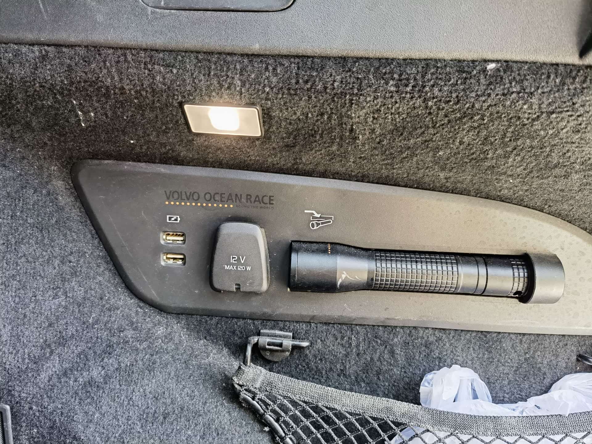 Volvo V90, 2019 9