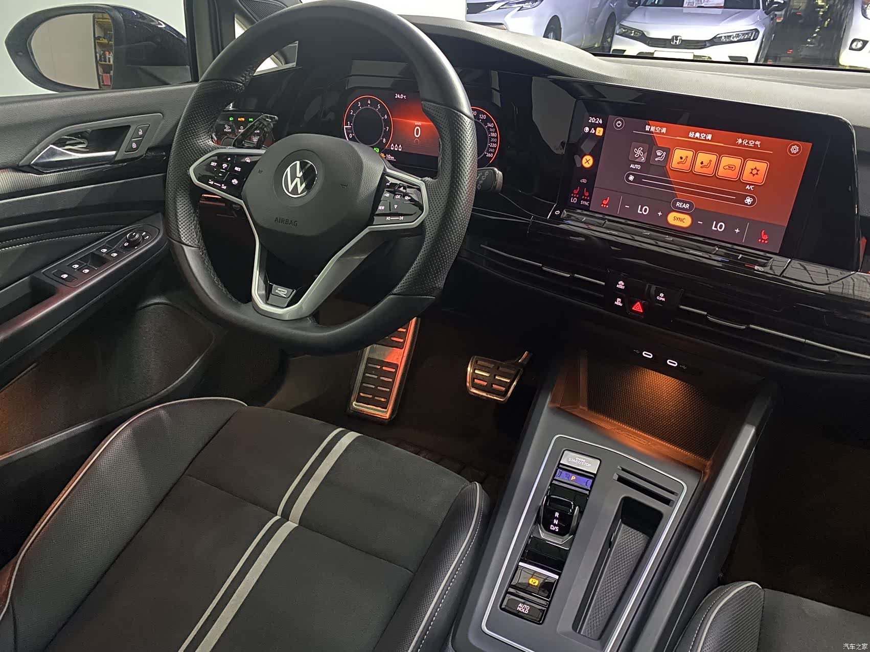 Volkswagen Golf, 2022 16